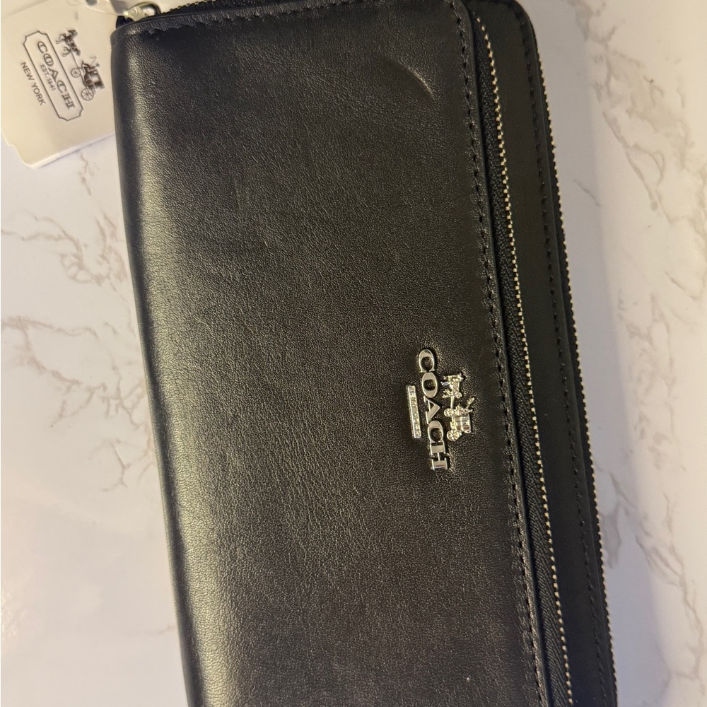 Coach Black Leather Zip Wallet